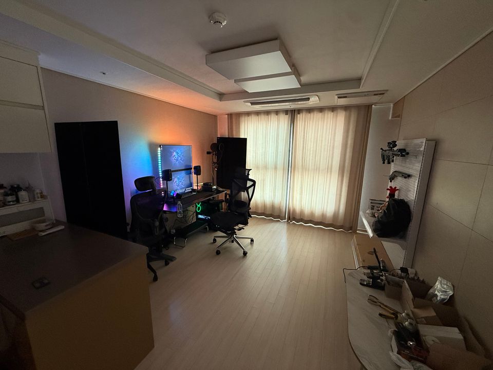 item-image
